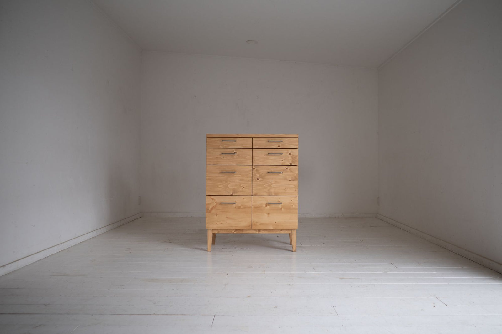 無垢のリビングチェスト – NEALD