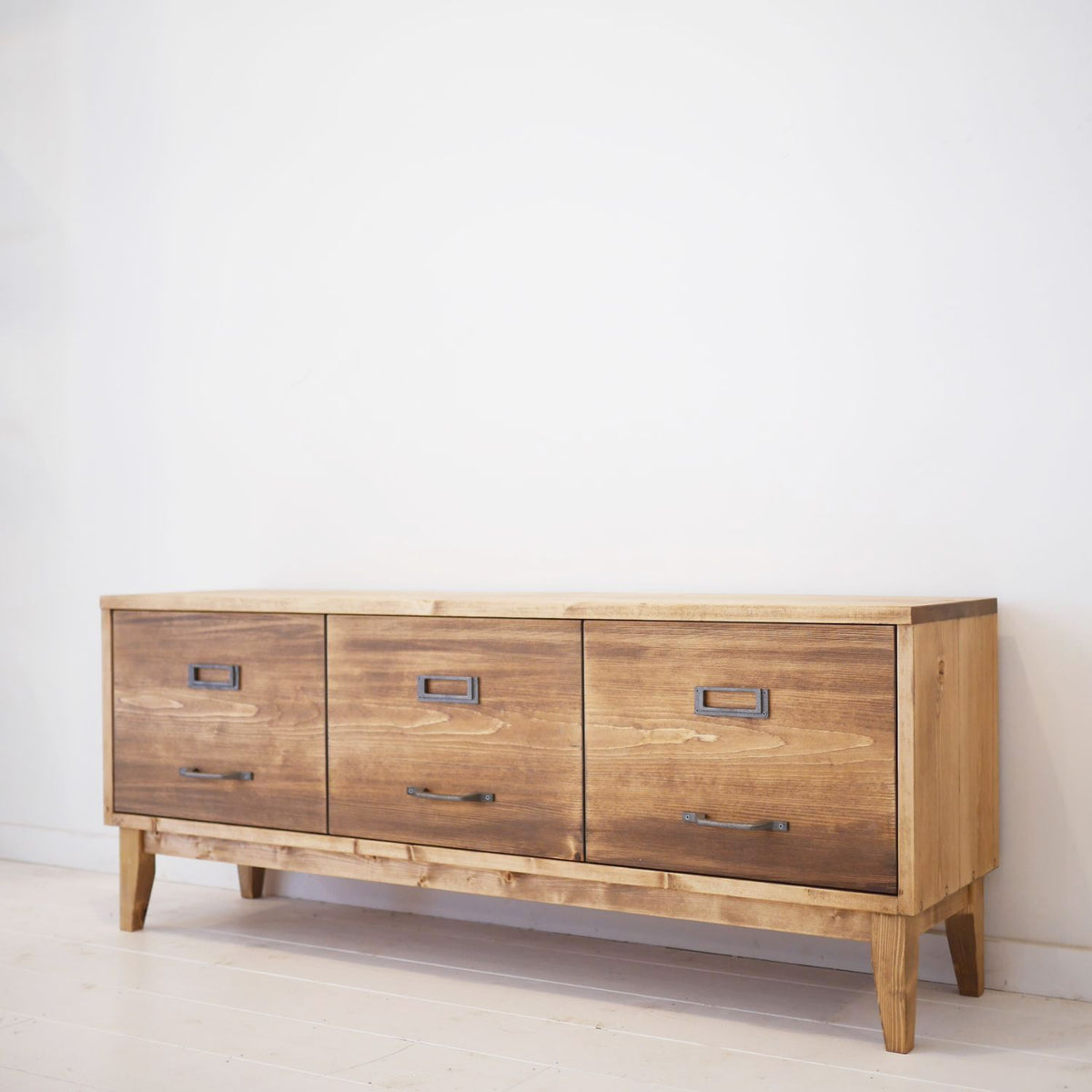 展示品■無垢オーダーNEALD■ワイドチェスト■パイン材■34.1万■12杯■ 展示品□無垢オーダーNEALD□ワイドチェスト□パイン材□34.1万